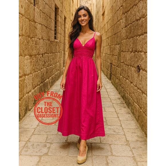 ZARA BLOGGER FAVE!!! V-Neck Dress with Smocked Detail LAST ONE!!! - Picture 1 of 16